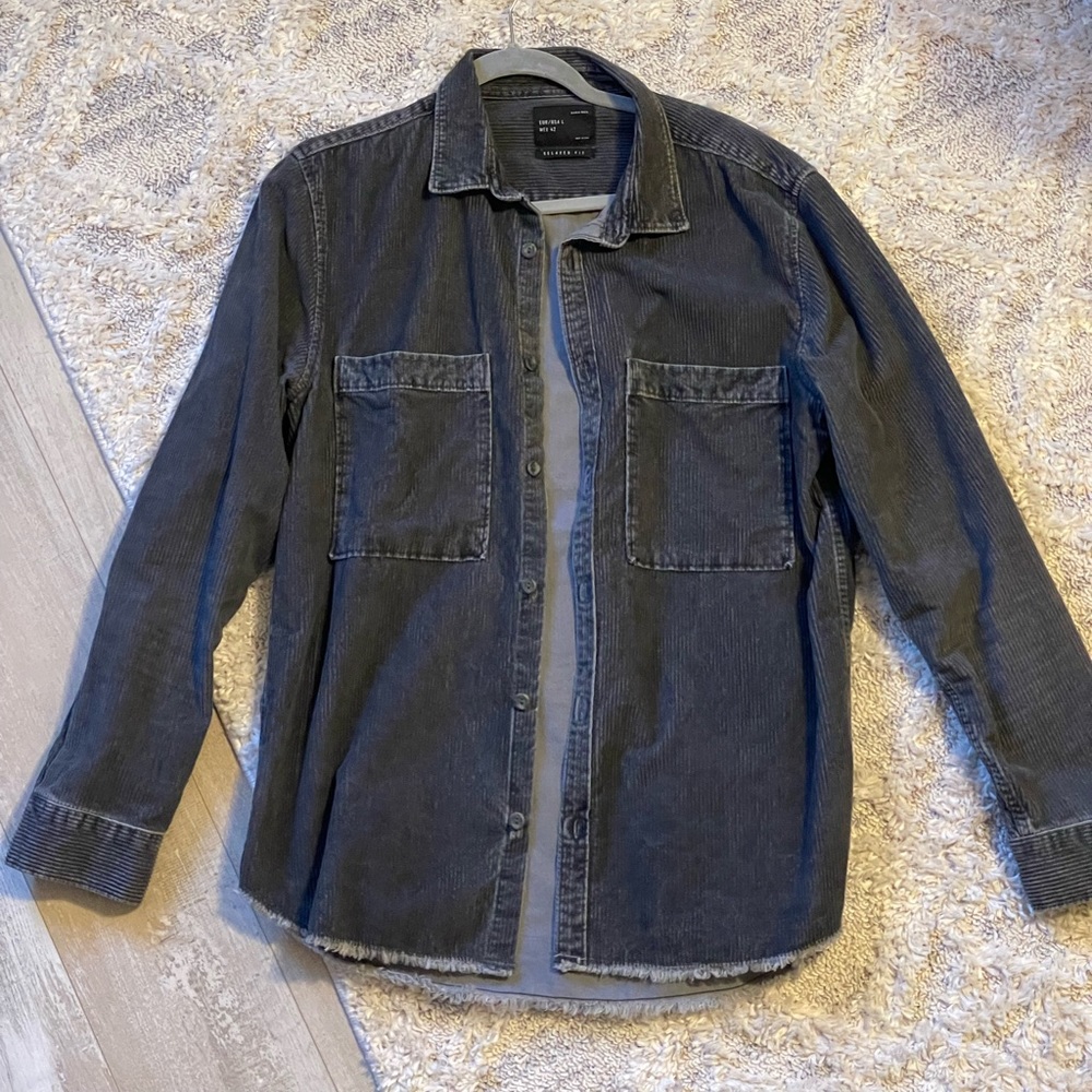 Men’s worn once Zara corduroy raw edge shirt jacket.